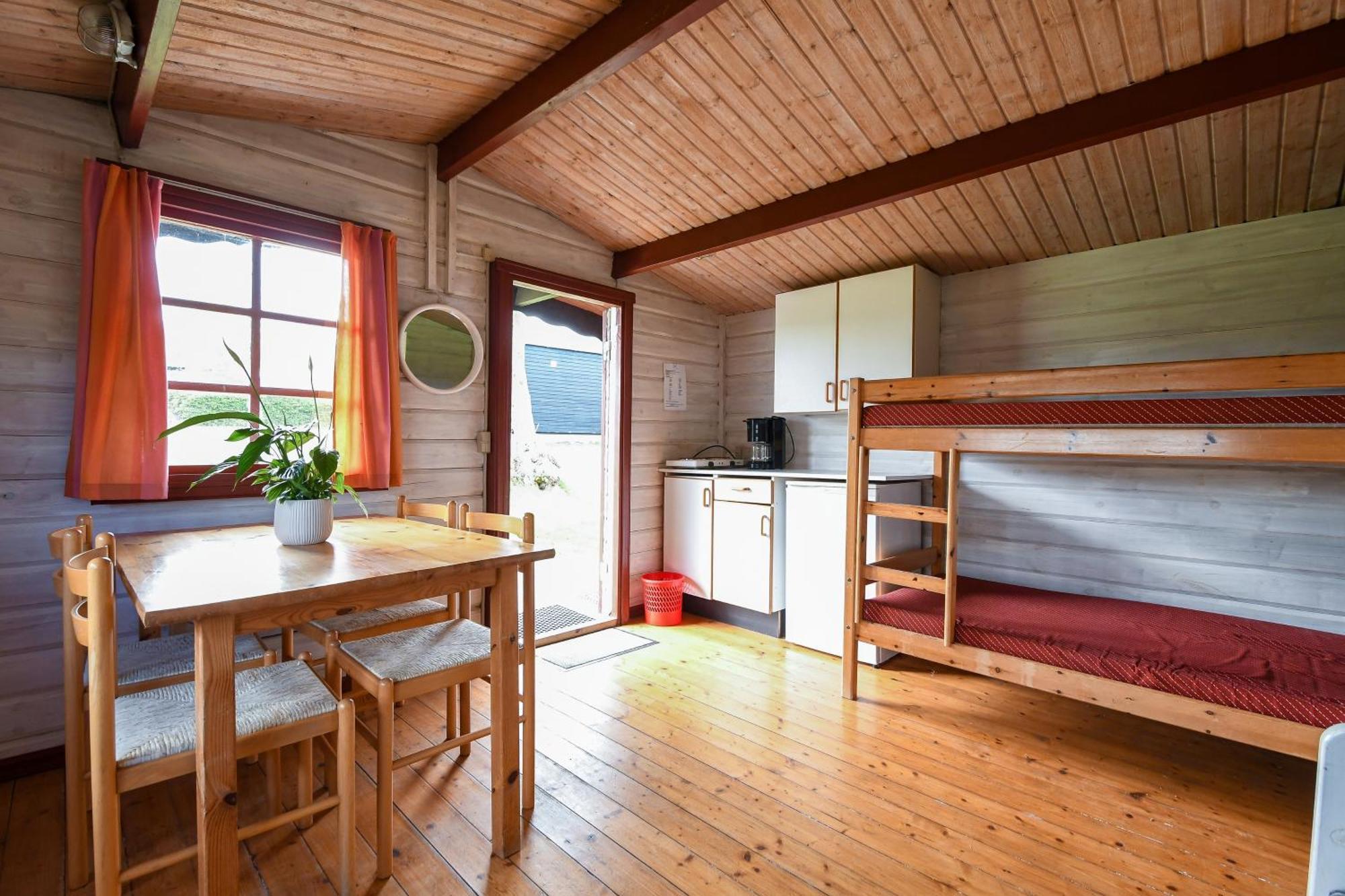 First Camp Skovlund Camping & Cottages Båring Habitación foto
